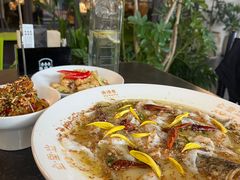 -渔语鱼新川菜Bistro(万象天地店)