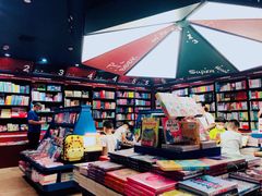 -西西弗书店＆矢量咖啡(花园城店)