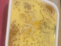 -满记甜品(优客百盛店)