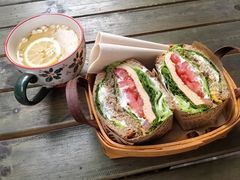 -萤火虫咖啡(砖著店)
