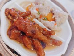 排骨拼凤爪-万山楼海鲜酒家·二十三年老字号