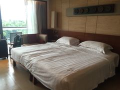 -三亚湾海居铂尔曼度假酒店