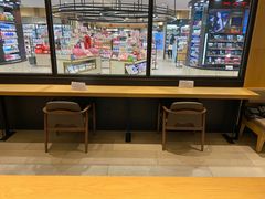 -星巴克臻选(华堂·新辰汇店)