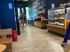 面包甜点陈列柜-星巴克(北京阜安路店)