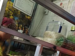 -玲玲米粉·新疆现炒米粉(大十字总店)