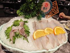 -德天肥牛海鲜火锅(城西银泰店)