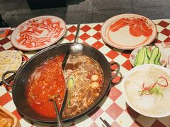 -赵美丽重庆火锅(西安直营总店)