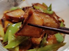 地三鲜-鸿运大厨·大馅饺子·家常菜