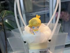 -何兮花店·气球派对鲜花店(马桥银春路万科城店)