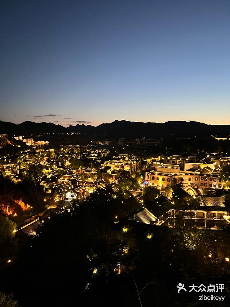 古北水镇璀璨的夜