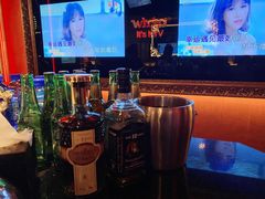 -温莎KTV(珠江路店)