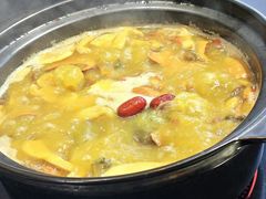 -野菌皇海景野生菌火锅(滨海大道店)