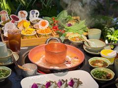 -菌自由丨野生菌火锅特色庭院餐厅(丽江古城店)