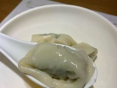 荠菜大馄饨-南小馆(迪士尼小镇店)