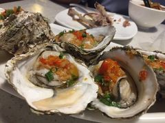 蒜蓉烤生蚝-JUKEBOX玖部音乐餐厅(华侨城店)