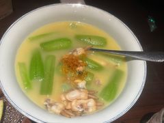 -许爷家·生态湖鲜(徐汇日月光店)