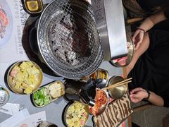 -草家酱蟹炭火烤肉店(珲春南路一店)