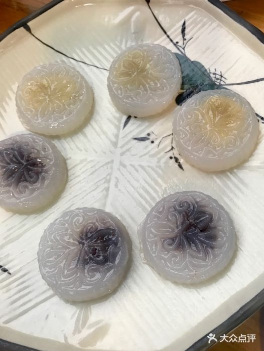 水晶饼 3 / 3下一张 上一张 18-03-26 17:37