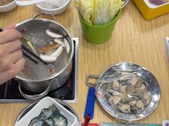 -杨老板·海鲜集市火锅·鲜切牛肉(中防万宝店)