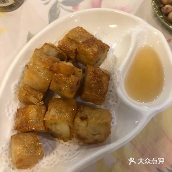 装潢也很广东！蚝煎是我在北京吃过最正宗的！