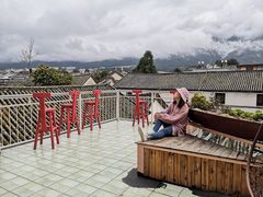 -喵屿·大理花园猫咖