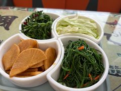 -壹阁胡羊焖饼(特色小吃街店)