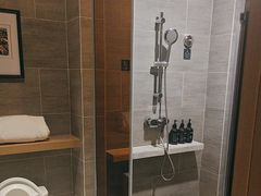 -苏州观前街亚朵酒店