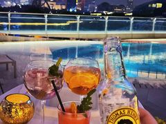 -池畔酒吧 WET Bar