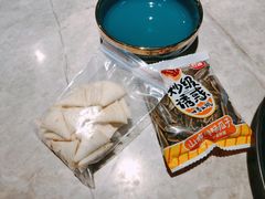 -沪小胖小龙虾(淮海中路旗舰店)