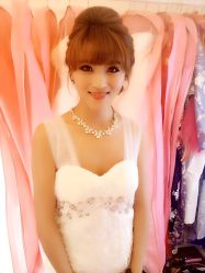 -贺贺新娘造型婚纱店