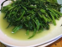 -龙巢盱眙龙虾·牛蛙·烧烤宵夜(八卦岭店)