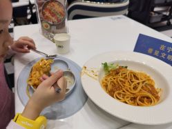 -奈尔宝·儿童乐园·亲子餐厅(鄞州万达店)