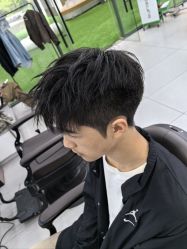 点击看大图 -尤司男士国潮理发馆