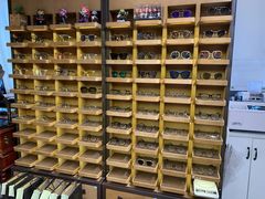 -肆兮眼镜·蔡司·徕卡战略合作店(大坪店)
