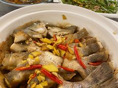 -蔼若春.传承三十年云南菜(金碧公园店)