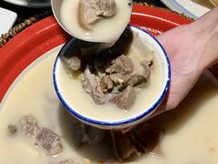 -鑫悦楼煎蟹·16年海鲜大排档