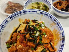 -鲁达面馆本帮风味(共康东路店)