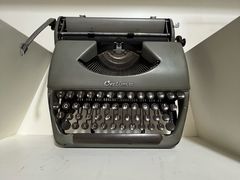 -陆汉斌打字机博物馆