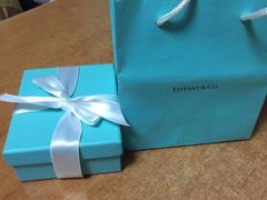 -Tiffany & Co.蒂芙尼
(杭州大厦店)