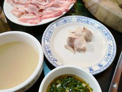 -抚仙湖生态石锅鱼野生菌(告庄店)
