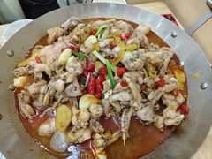 -昱龙大盆牛蛙馆(三兴街总店)