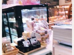 -巴黎贝甜(宜山路店)