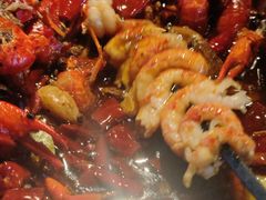 -临界音乐酒馆·小龙虾·江湖菜(华熙LIVE·鱼洞店)