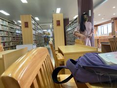 -浦东新区花木街道图书馆