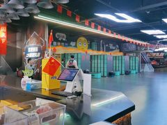 -极限PLAY运动娱乐新世界·团建派对潮玩休闲馆·室内蹦极高空游乐园