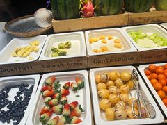 -半岛翡丽海鲜自助餐厅(观风亭店)