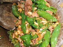 -费大厨辣椒炒肉(高铁吾悦广场店)