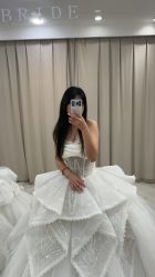 点击看大图 -曼青婚纱礼服馆