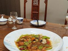-天隆酒店·本地海鲜鲁菜(烟台大学店)