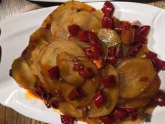 -嗨辣小聚·盘锦河蟹·海鲜烧烤龙虾(盘锦十年好店)
